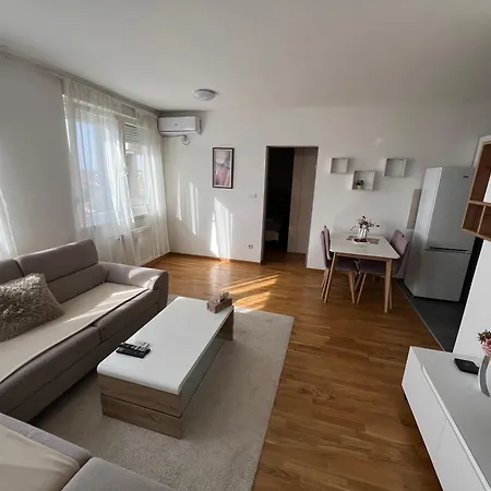 Apartamento Cozy Anna Subotica
