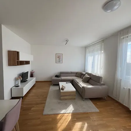 Cozy Anna * Subotica